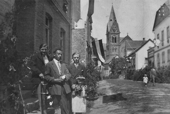 201806241641_Walter + Bernd Buchenau 195247 Eisenbach Einst und Jetzt